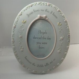Oval Pastel Baby Picture Frame - Pink & White NEW Heavenly Moments